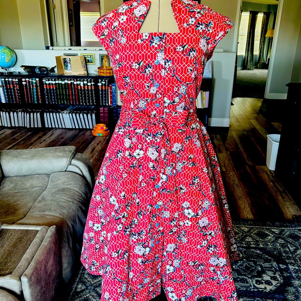 1952 Pattern! Custom made Red cotton dress US ladies size 10.